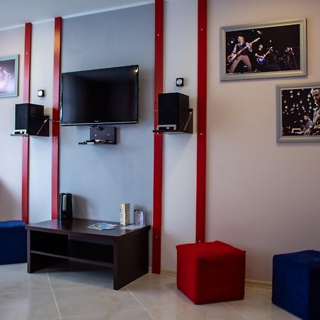 Rock Hotel First Line บาทูมิ ภายนอก รูปภาพ