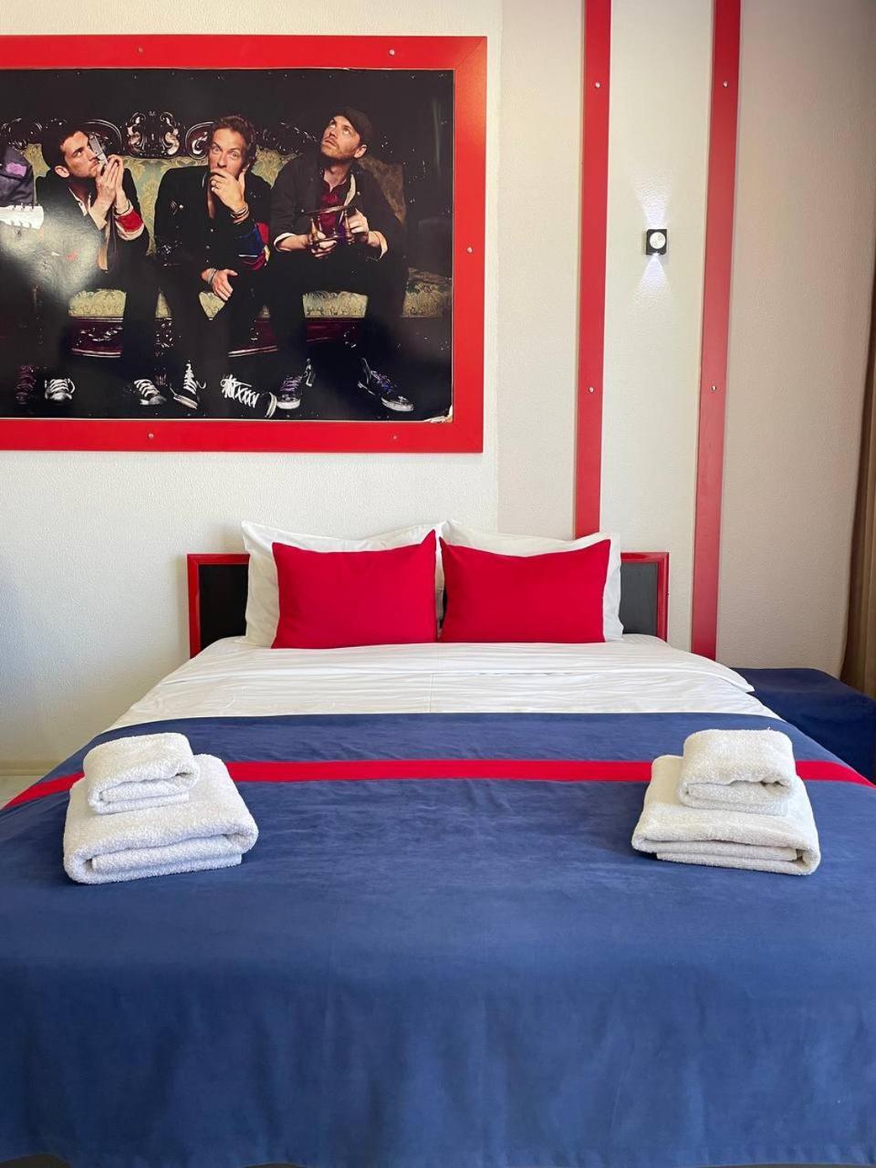 Rock Hotel First Line บาทูมิ ภายนอก รูปภาพ