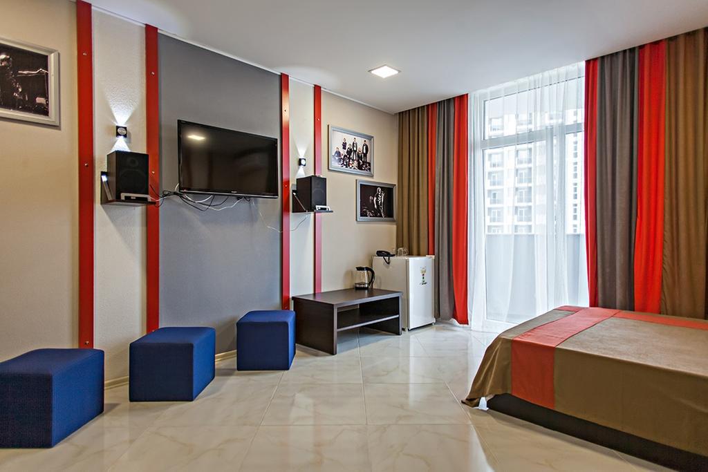 Rock Hotel First Line บาทูมิ ภายนอก รูปภาพ